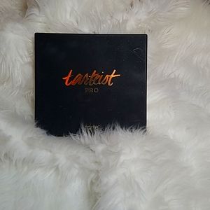 brand new, never used Tarte pallette